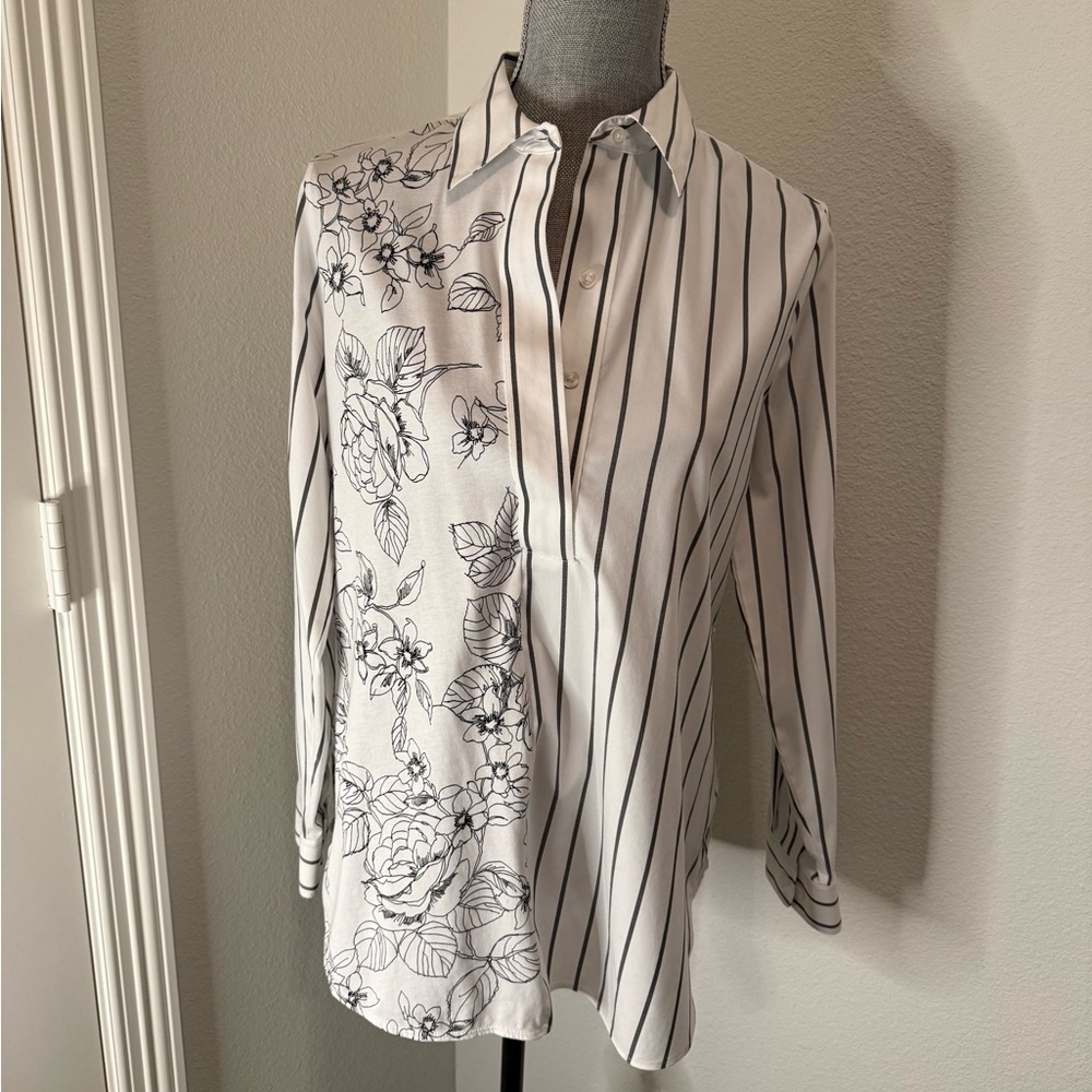 Chico’s Long Sleeve “No Iron” Pullover Top w/ Button Front - 0